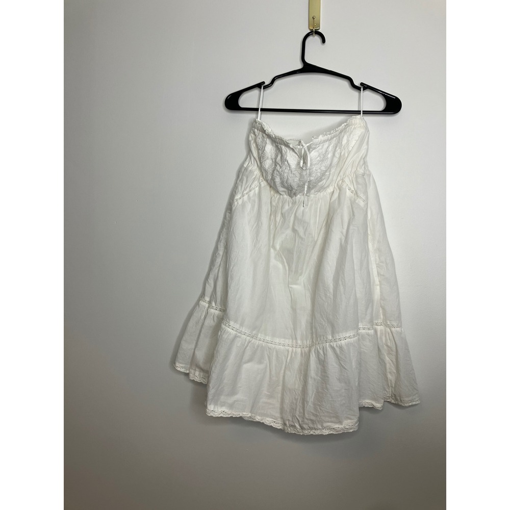 Hollister Strapless Dress Women Large White Good Embroidered Smocked Mini Pocket